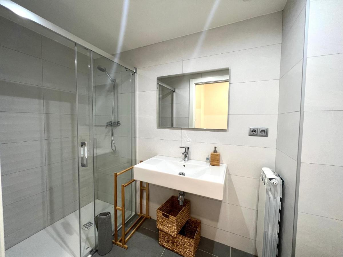 Cowork & - L'amfitriona Apartment
