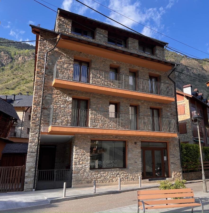 Cowork & - L'amfitriona